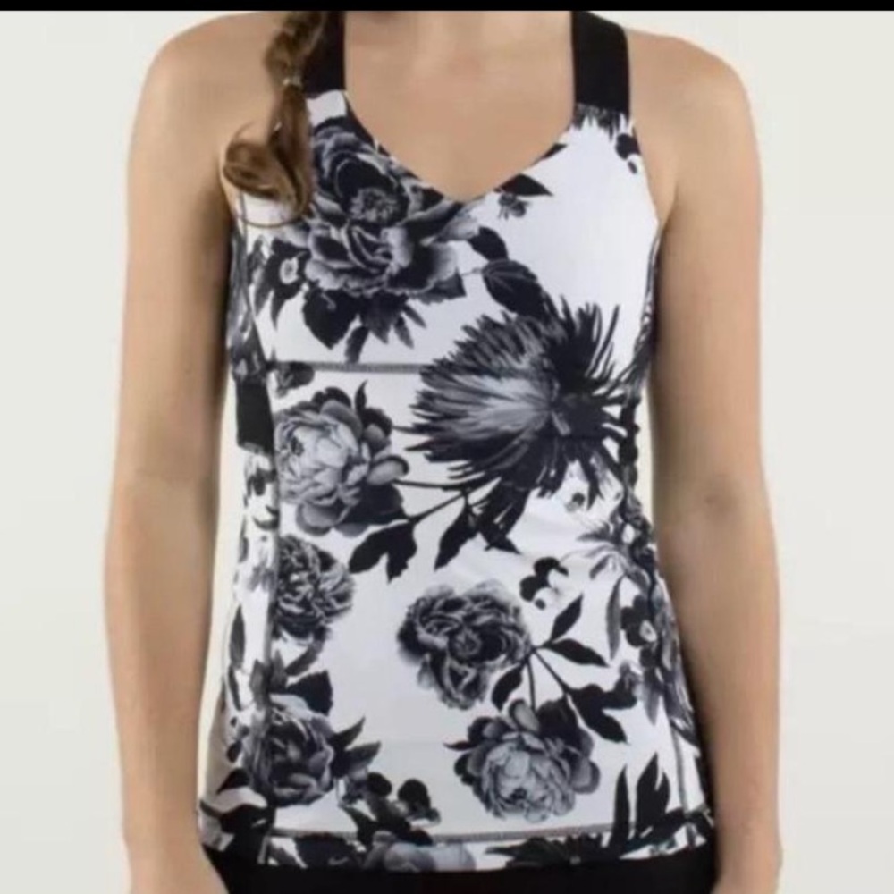 🌟Lululemon Push Ur Limits Tank🌟 - Picture 3 of 14